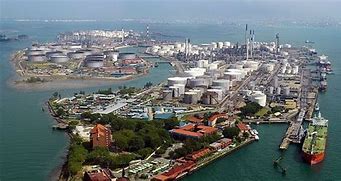 Lê Việt Hoàng Ăn Cắp Ở Singapore